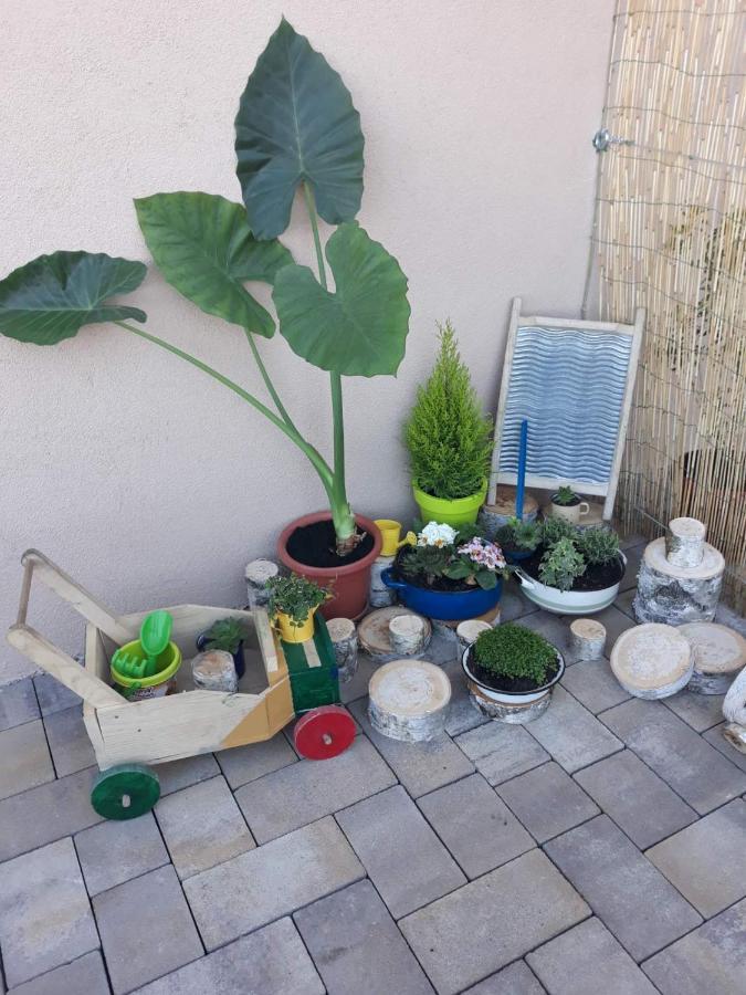 Tri Srece Lägenhet Ogulin Exteriör bild